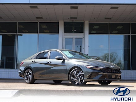 2026 Hyundai Elantra Limited Sedan