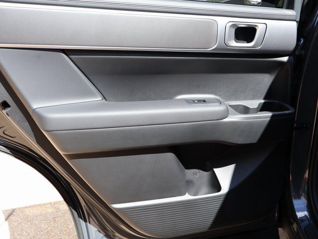 2026 Hyundai Santa Fe SE - Photo 19