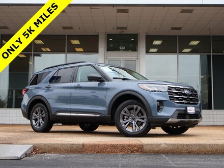 2025 Ford Explorer Active SUV