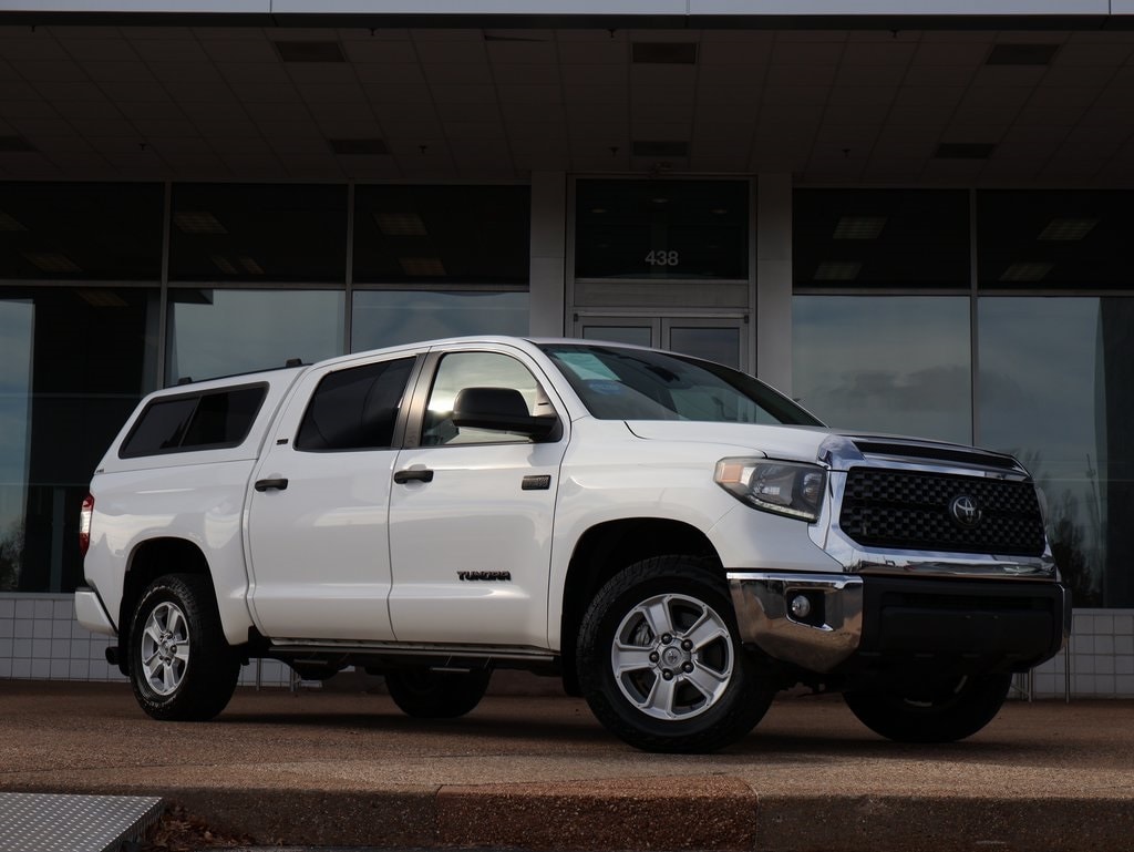 2021 Toyota Tundra SR5's photo