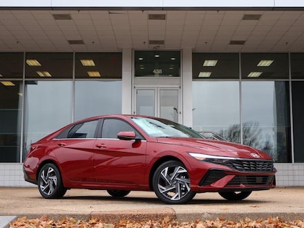 2025 Hyundai Elantra Limited Sedan