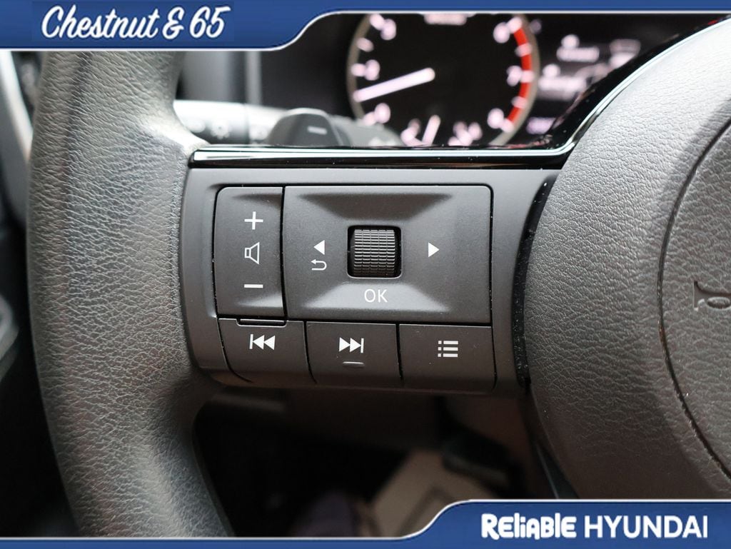 Used 2023 Brilliant Silver Nissan SV image 25