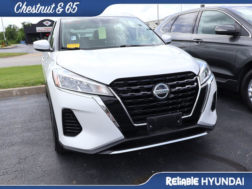 Used 2021 Nissan Kicks SV SUV