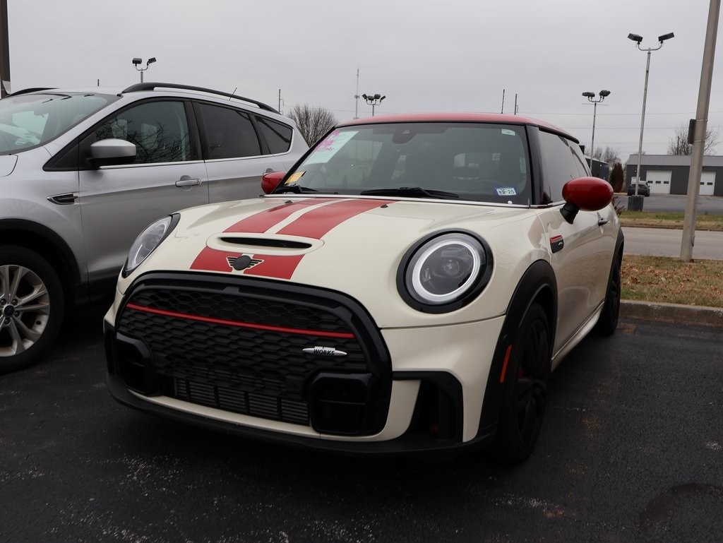 2023 MINI Hardtop 2 Door John Cooper Works's photo