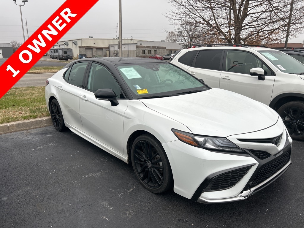 2022 Toyota Camry XSE's photo