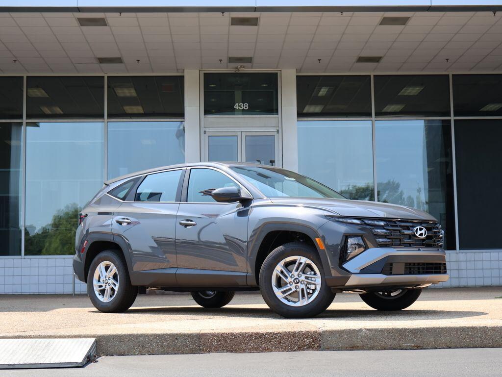 New 2026 Hyundai Tucson SE AWD SUV