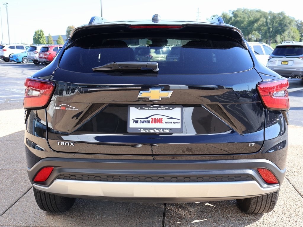 Used 2024 Chevrolet Trax LT SUV