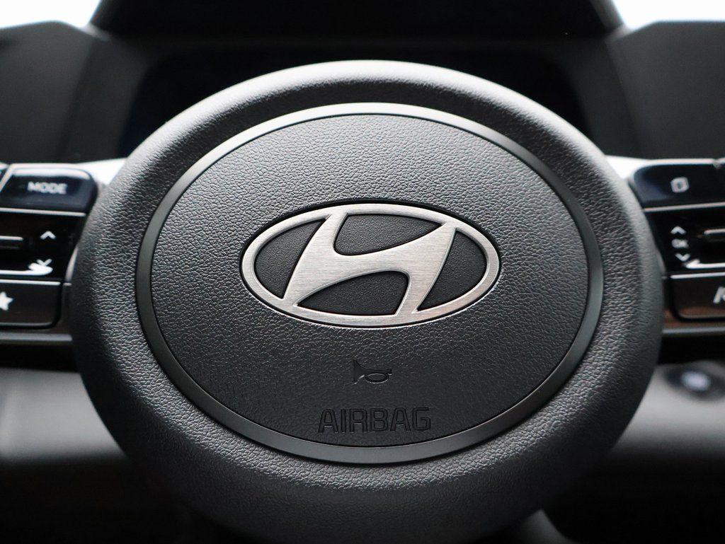 2025 Hyundai Elantra SEL - Photo 27