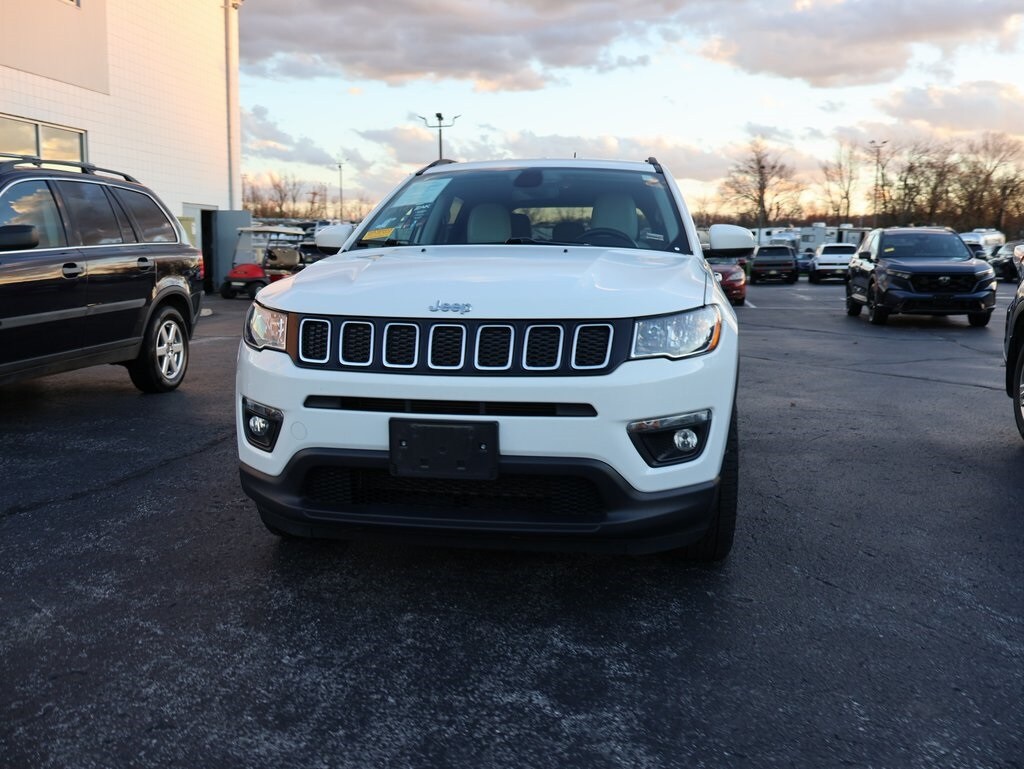 Used 2019 Jeep Compass Latitude FWD SUV