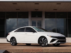 2025 Hyundai Elantra SEL Sport Sedan