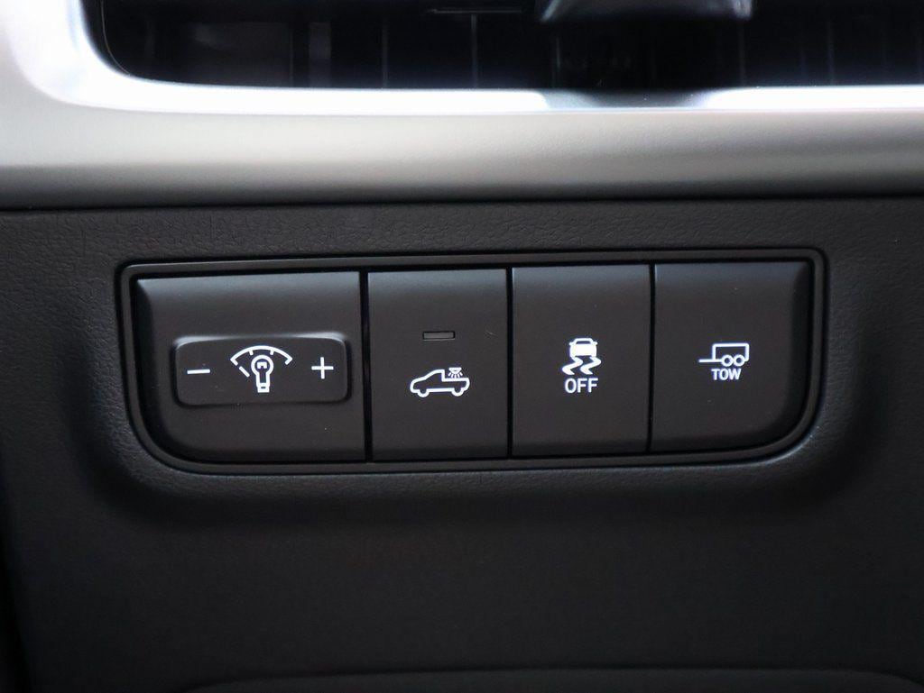 2026 Hyundai Santa Cruz Limited - Photo 32