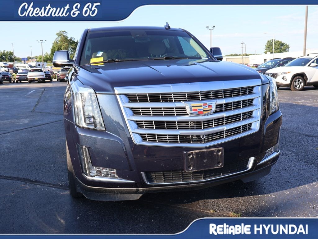 Used 2019 CADILLAC Escalade Luxury SUV