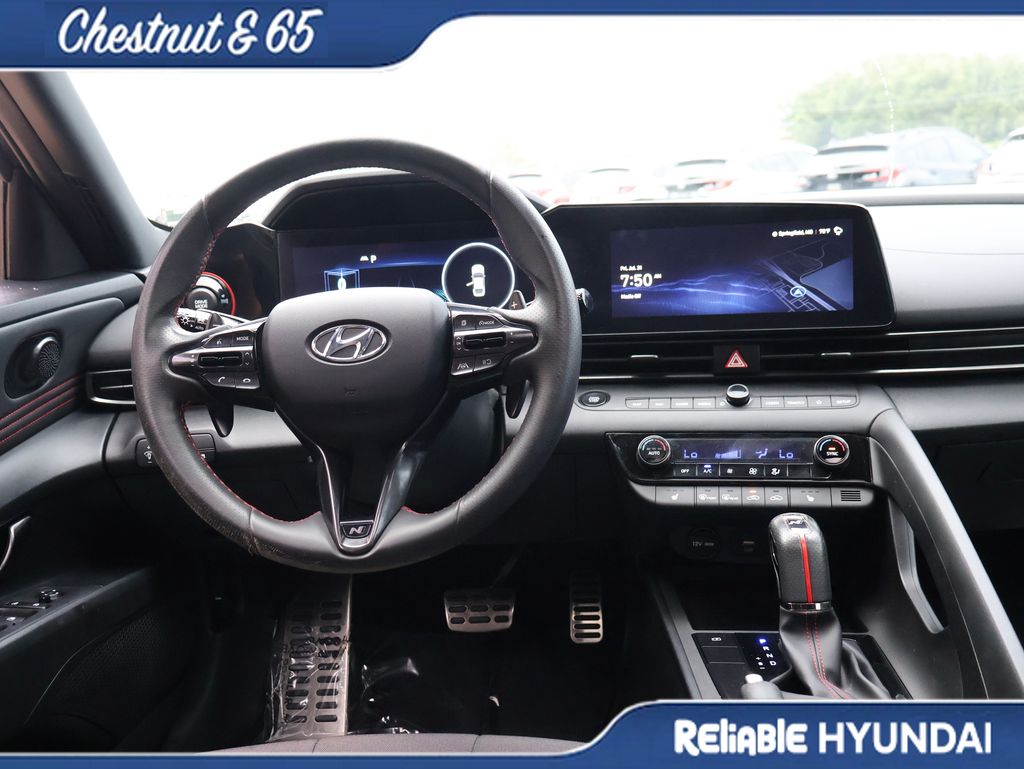2023 Hyundai Elantra N Line - Photo 18