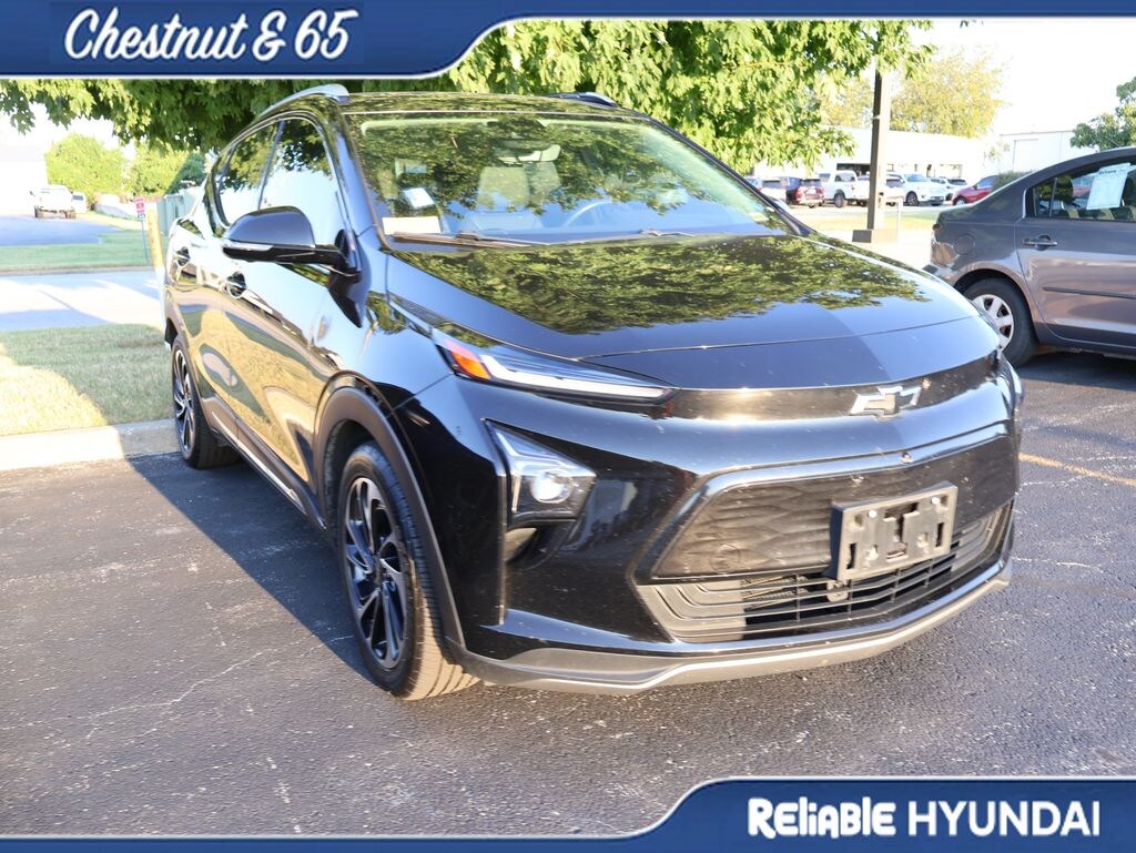 Used 2023 Chevrolet Bolt EUV Premier SUV
