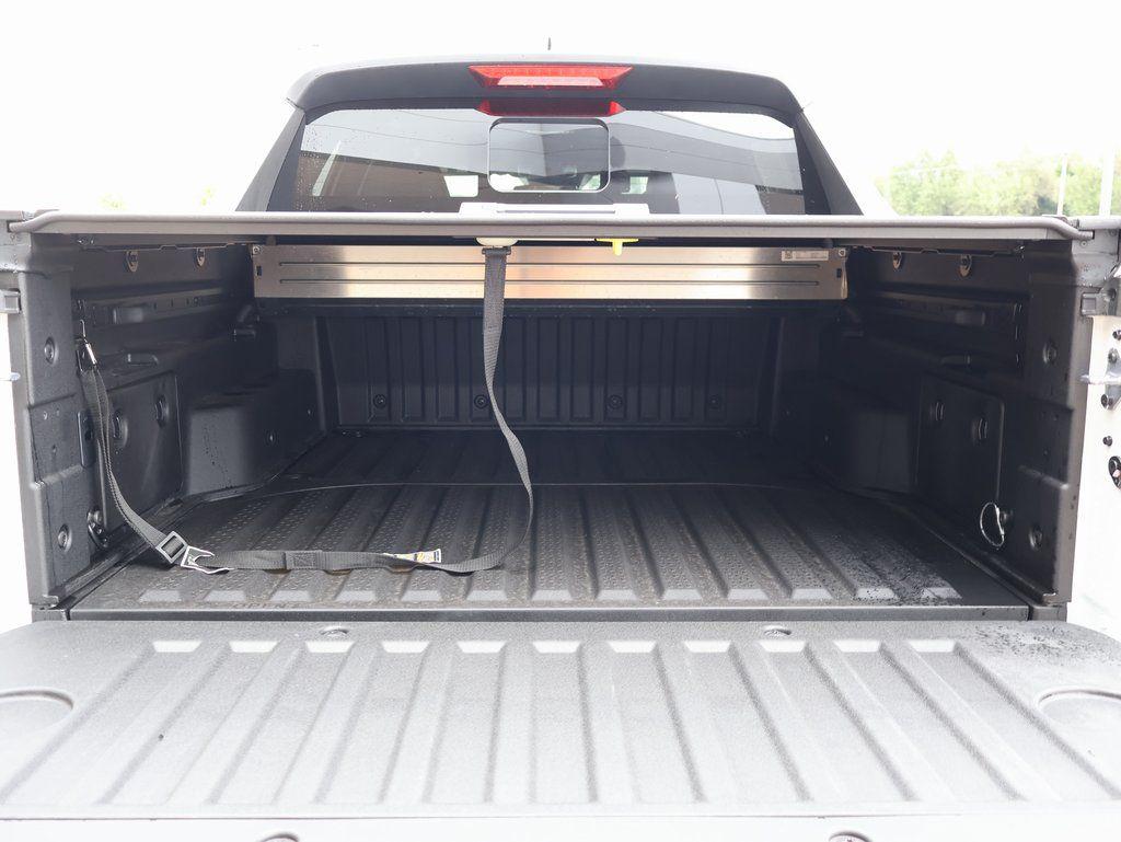 2026 Hyundai Santa Cruz Limited - Photo 15