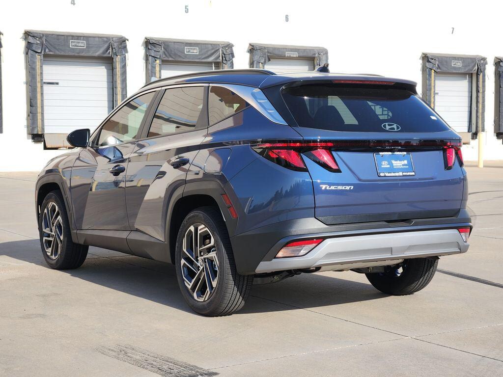 New 2026 Hyundai Tucson SEL Plus FWD SUV