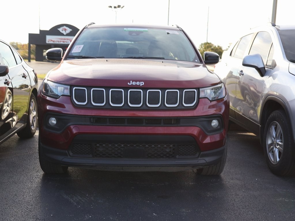 Used 2022 Jeep Compass Latitude SUV