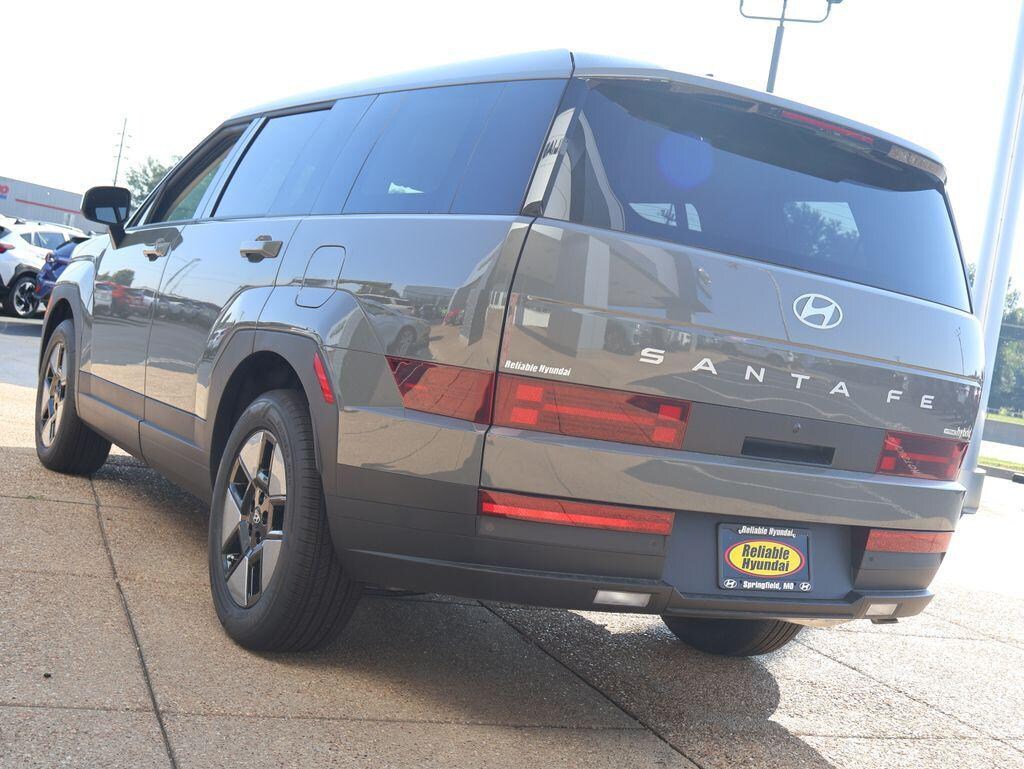 New 2026 Hyundai Santa Fe Hybrid SE SUV