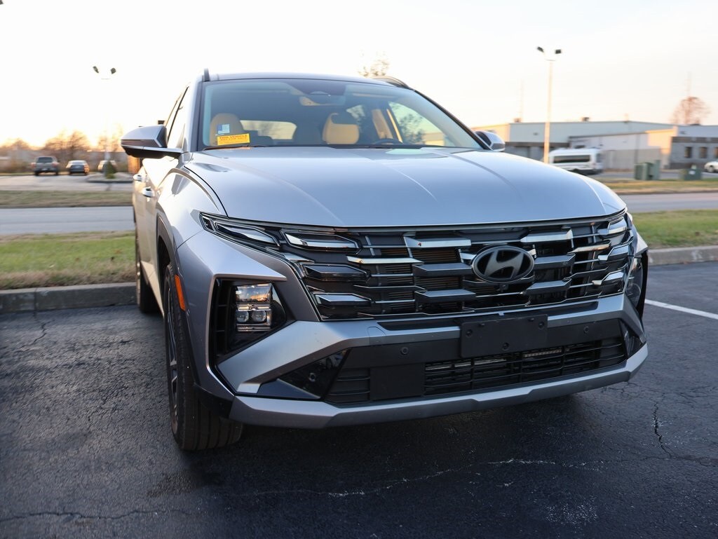 Certified 2025 Hyundai Tucson Hybrid Limited SUV