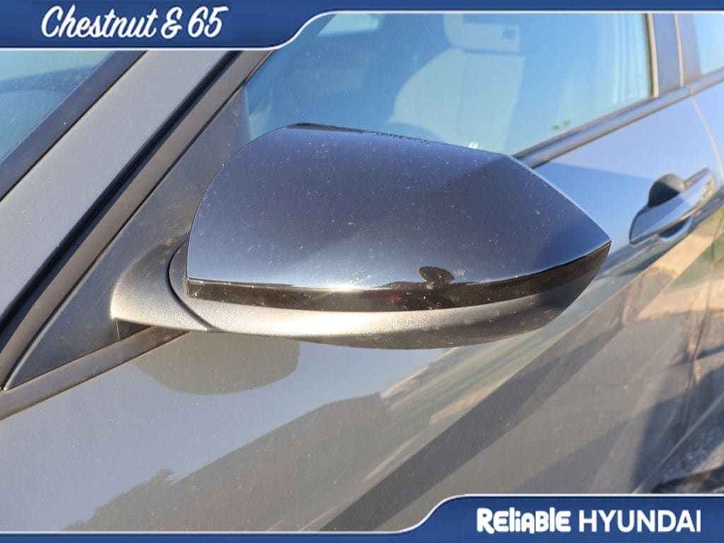 2025 Hyundai Elantra SEL - Photo 13