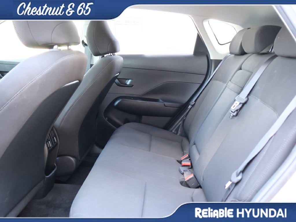 2024 Hyundai Kona SEL - Photo 17