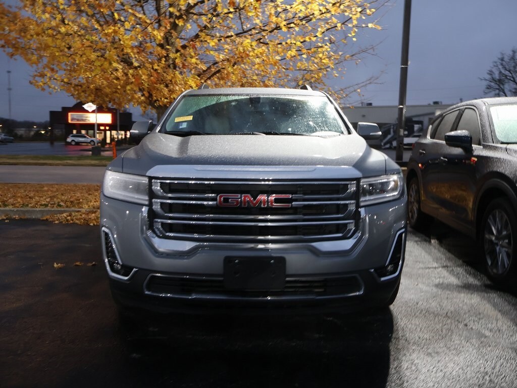 2020 Gmc Acadia SLT photo 2