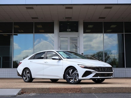 2025 Hyundai Elantra Limited Sedan 2025 Hyundai Elantra Limited Sedan