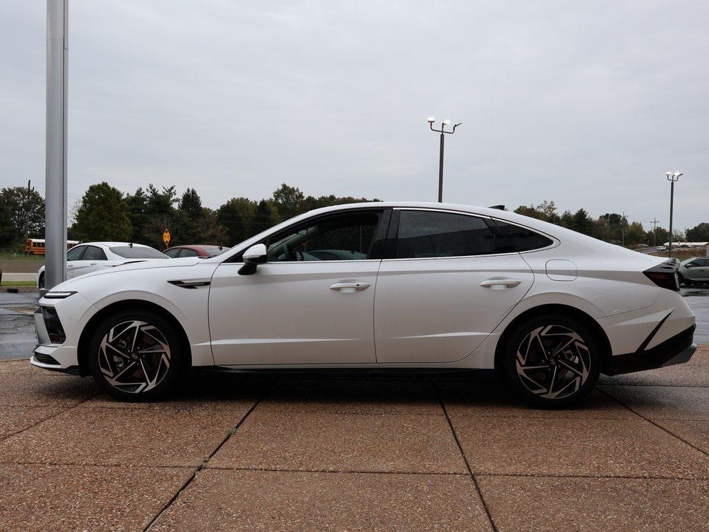 New 2026 Hyundai Sonata SEL Sport Sedan