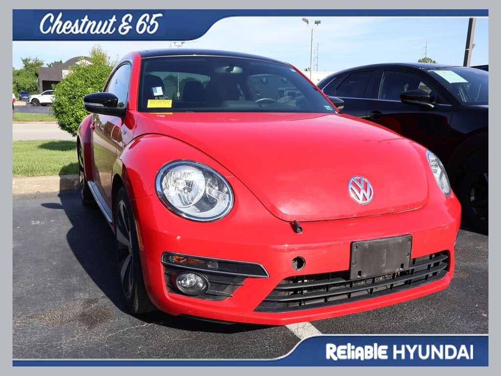 Used 2014 Volkswagen Beetle 2.0T R-Line w/PZEV Hatchback