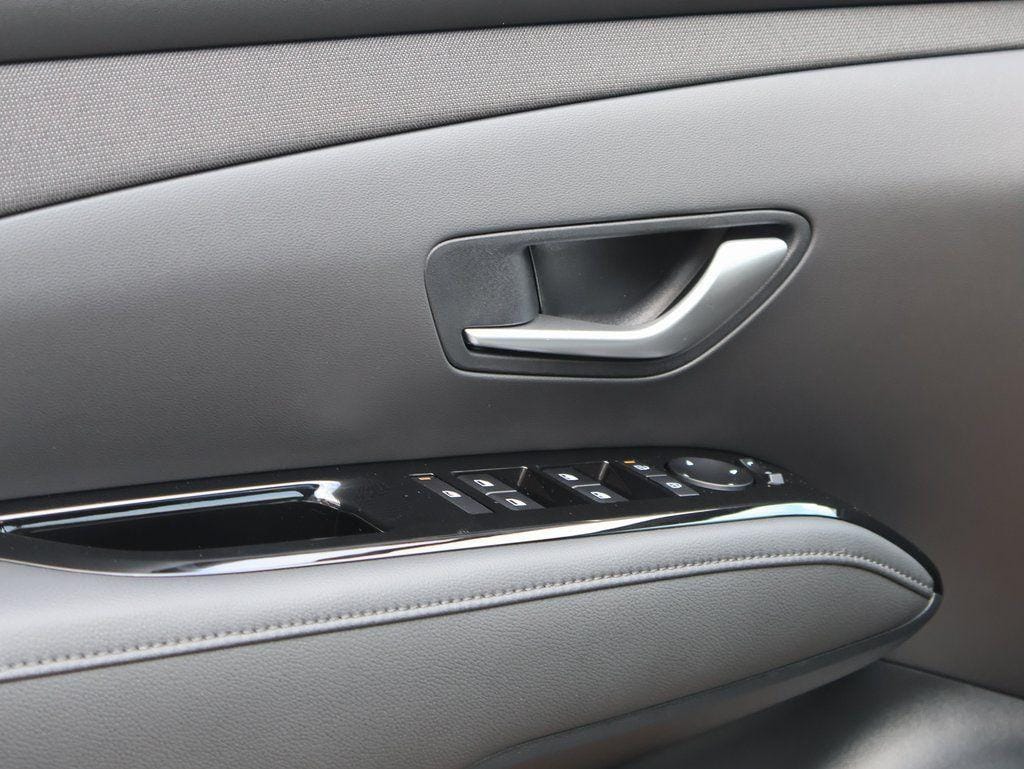 2026 Hyundai Santa Cruz Limited - Photo 22