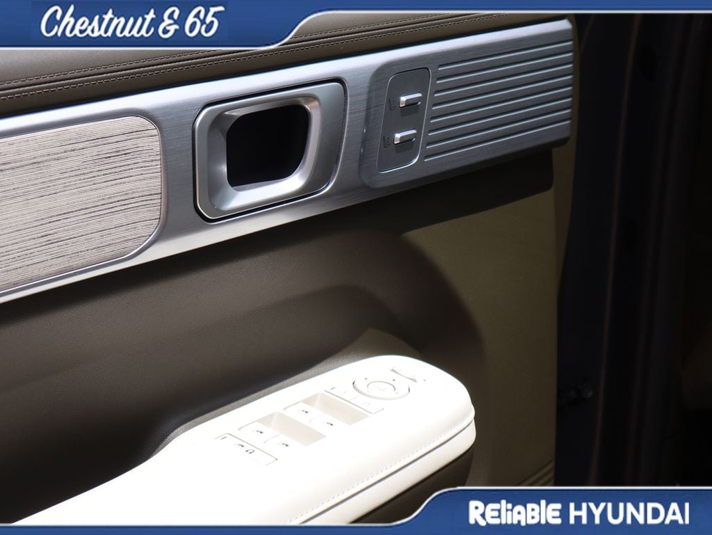 Certified Used 2025 Ecotronic Gray Matte Hyundai Calligraphy image 24