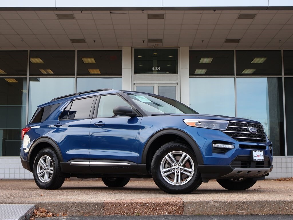 2020 Ford Explorer XLT photo 2