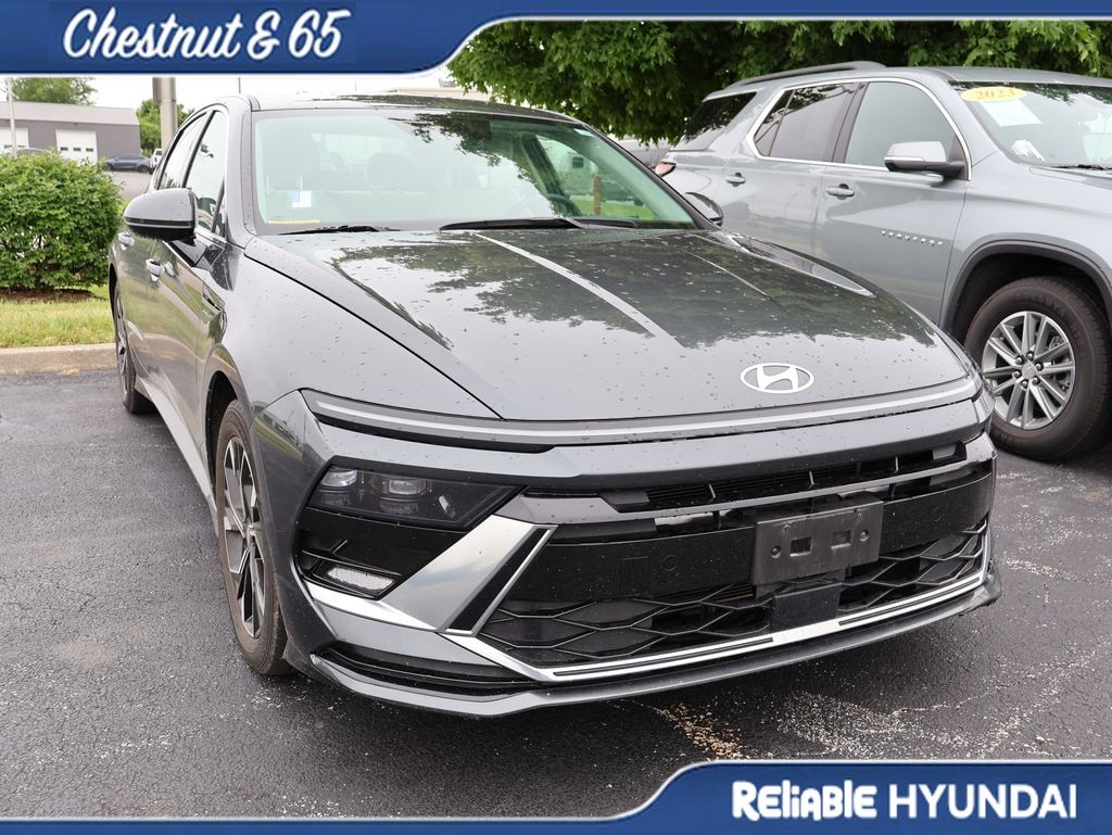Used 2024 Hyundai Sonata SEL Sedan