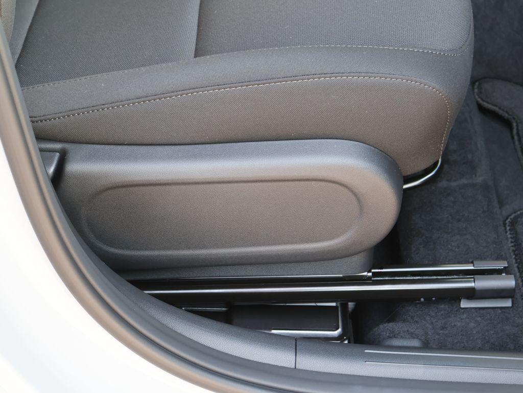 New 2027 Cyber Gray Metallic Hyundai SE AWD image 10