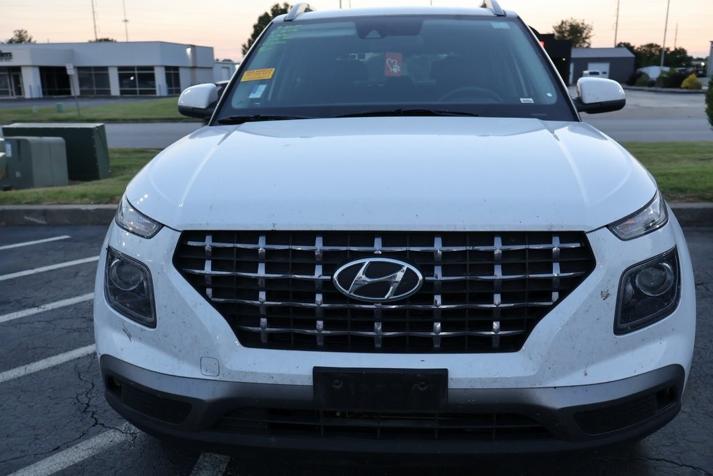 Used 2021 Hyundai Venue SEL with VIN KMHRC8A39MU116636 for sale in Springfield, MO