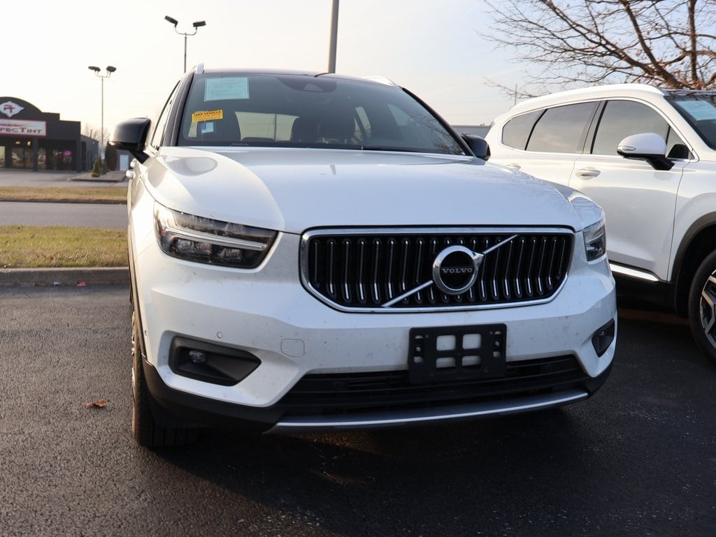 Used 2019 Volvo XC40 T5 Inscription SUV