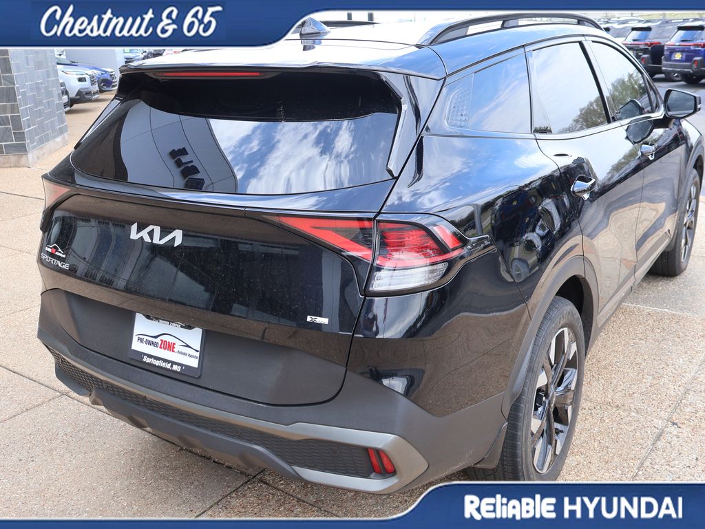 View vehicle photo 6