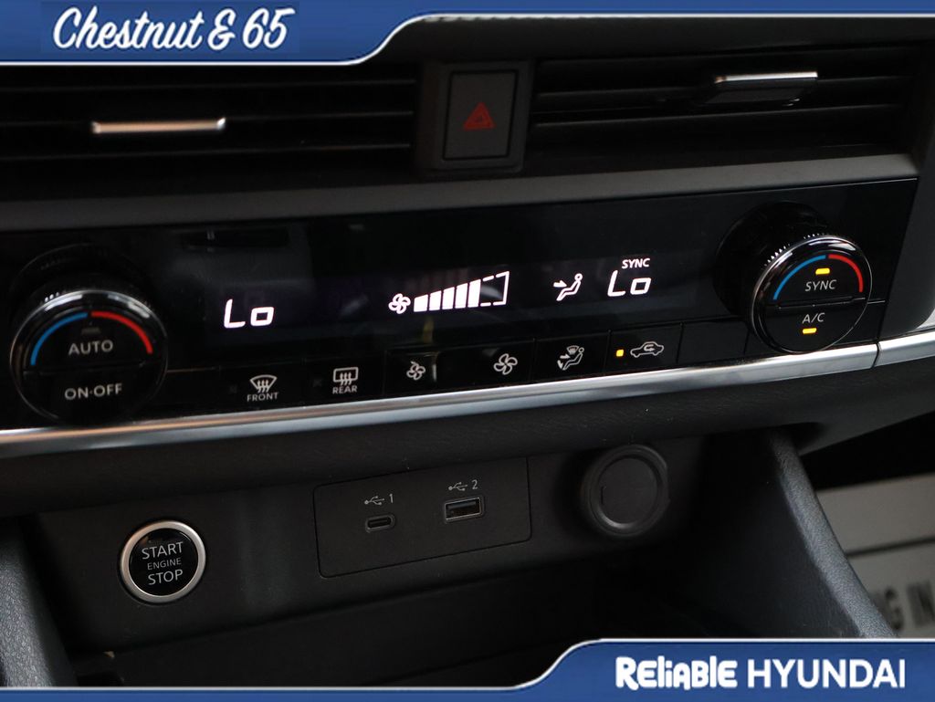 Used 2023 Brilliant Silver Nissan SV image 35