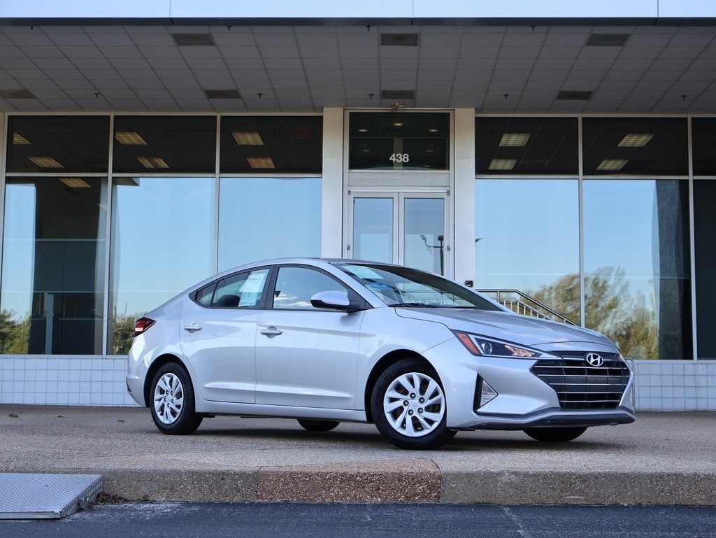 Used 2019 Hyundai Elantra SE Sedan