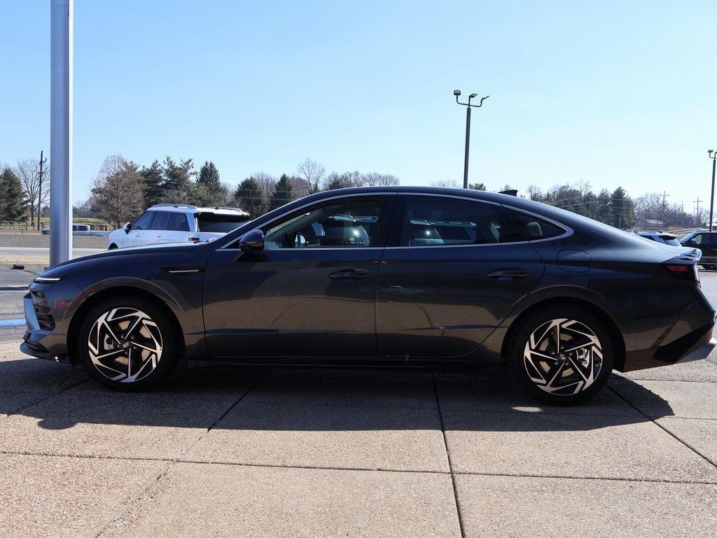 New 2026 Hyundai Sonata SEL Sport Sedan