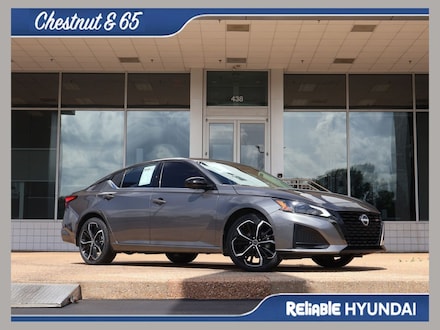 2023 Nissan Altima 2.5 SR Sedan