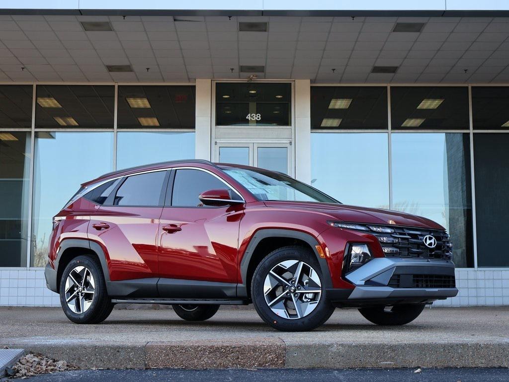 New 2026 Hyundai Tucson SEL Premium FWD SUV