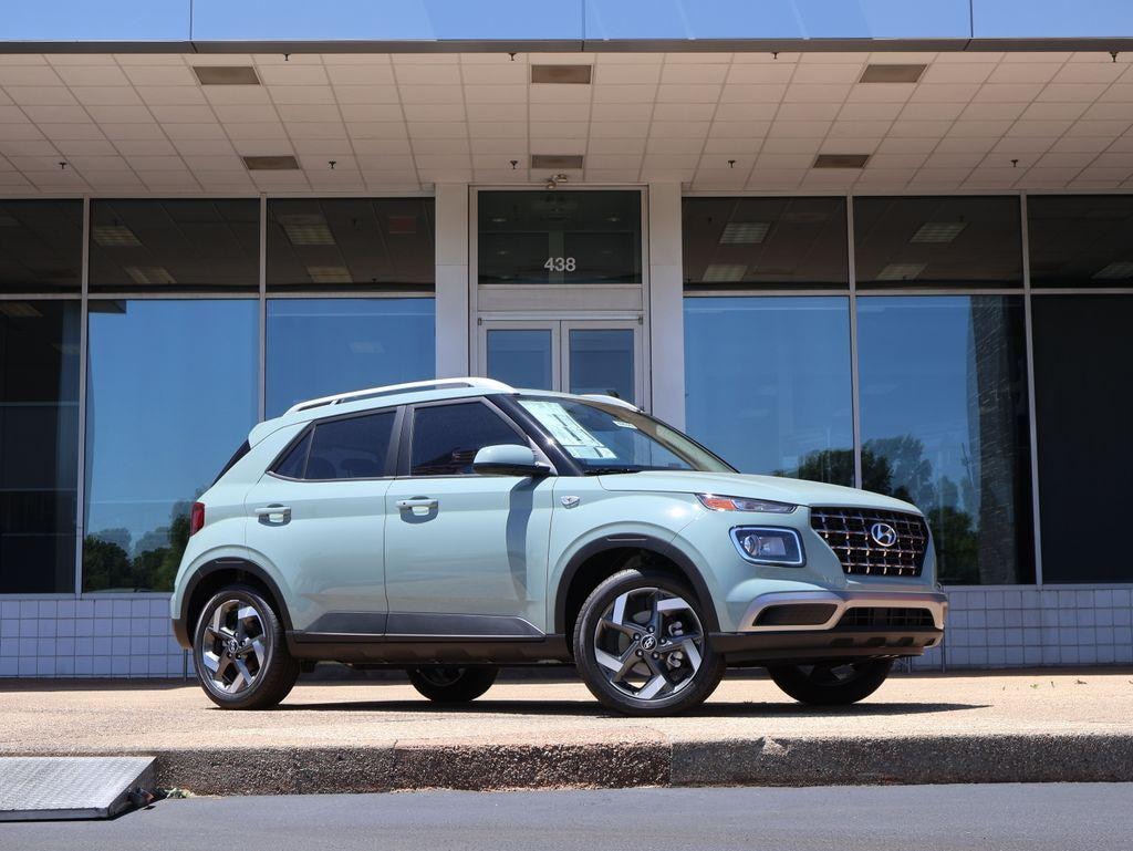New 2026 Hyundai Venue SEL SUV