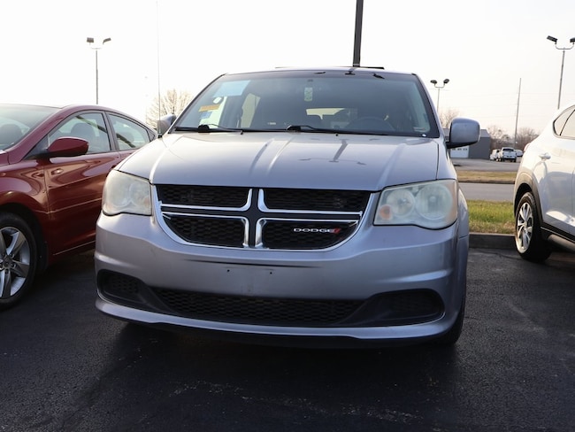2013 Dodge Grand Caravan SXT Van