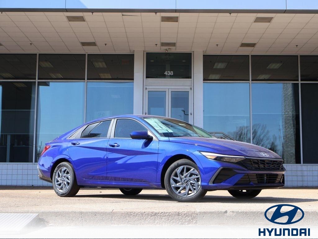 New 2026 Hyundai Elantra Hybrid Blue Sedan
