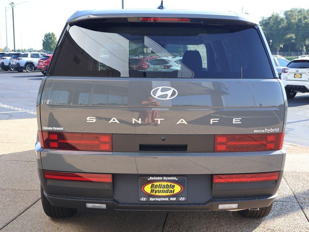 New 2026 Hyundai Santa Fe Hybrid SE SUV