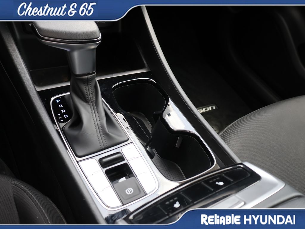 Used 2024 Hampton Gray Hyundai SEL image 40