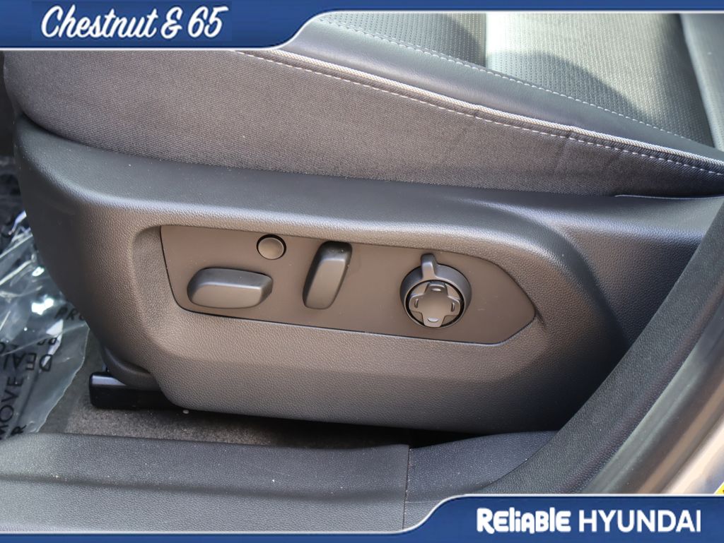 2025 Buick Envision Avenir - Photo 25