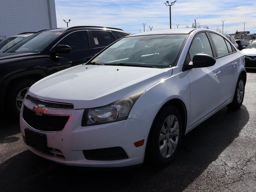 Used 2014 Chevrolet Cruze LS with VIN 1G1PA5SH7E7218424 for sale in Springfield, MO
