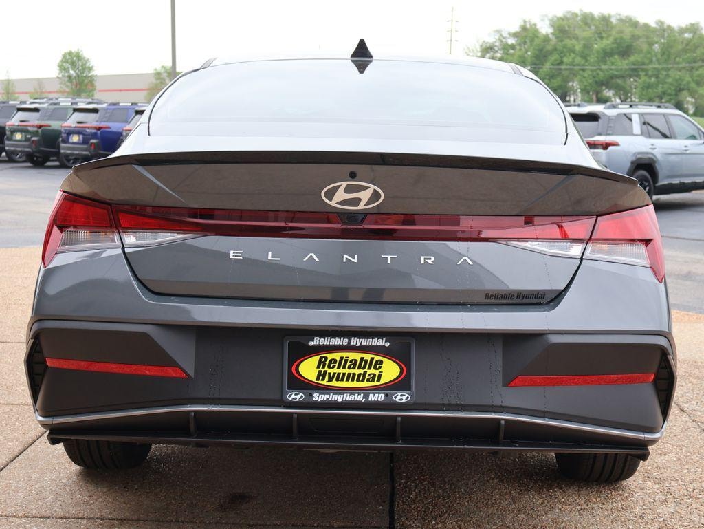 New 2026 Hyundai Elantra SEL Sport Sedan